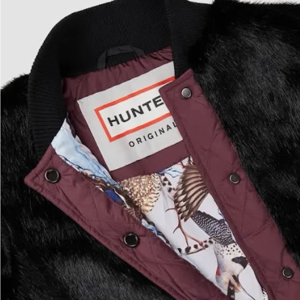 🎉2X HOST PICK🎉 Hunter Faux Fur w/Contrast Placket Bomber Jacket - Picture 6 of 8